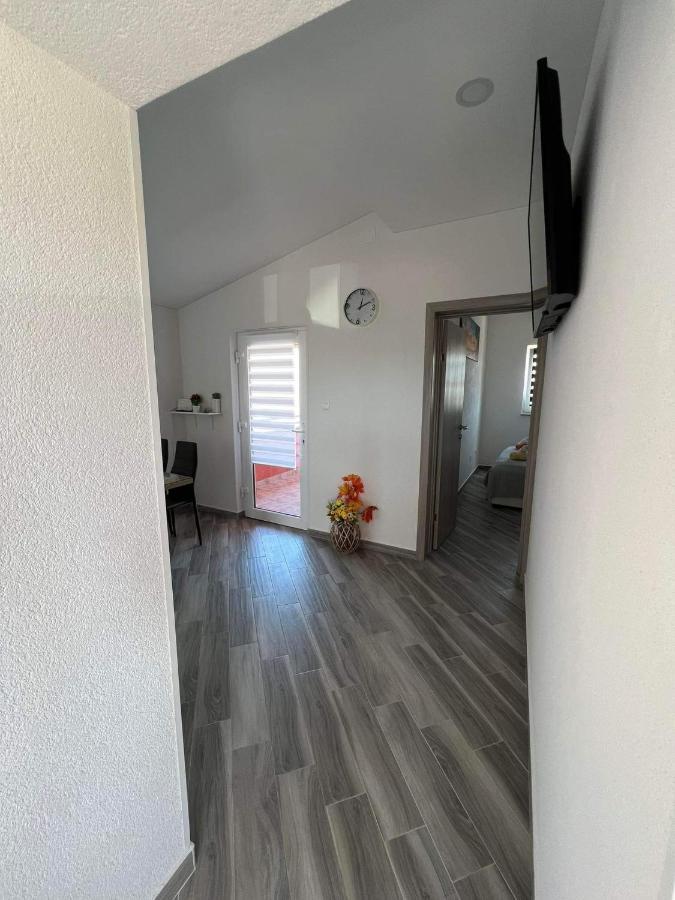 Apartment ˝Soleil˝ Vir Exteriér fotografie