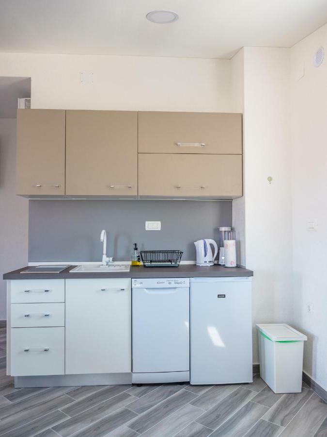 Apartment ˝Soleil˝ Vir Exteriér fotografie